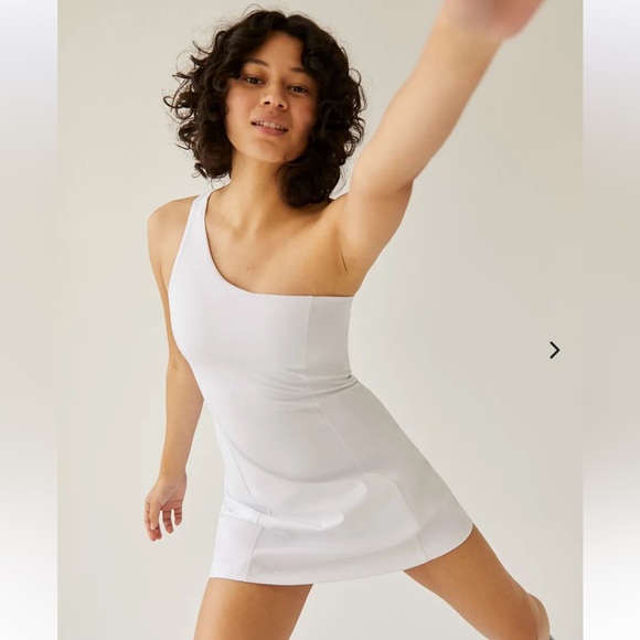NWT Outdoor Voices White One Shoulder Exercise Dress - Picture 3 of 7